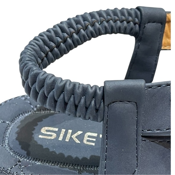 💥SALE💥SIKETU NAVY JEWELED FLIP FLOP SANDALS SZ - Picture 7 of 11